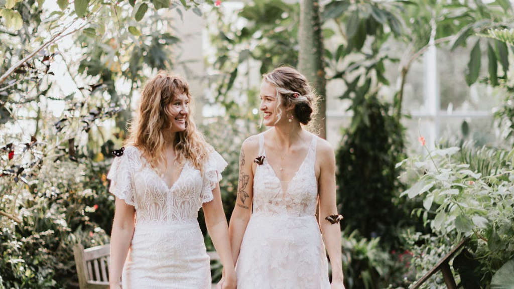 Kabarık etekli gelinlik